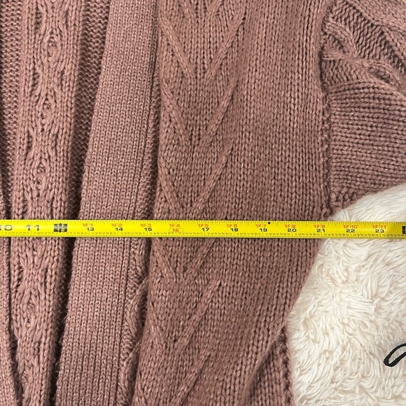 A new day mauve cardigan. Size medium - Picture 5 of 6